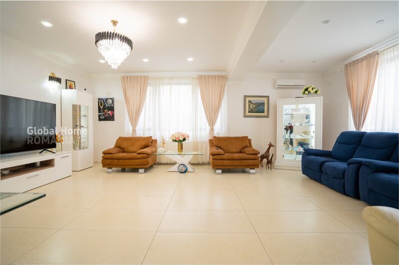 Pantelimon | Vila 8 Camere 556 MP + Teren 1038 MP + Garaj | Constructie 2020